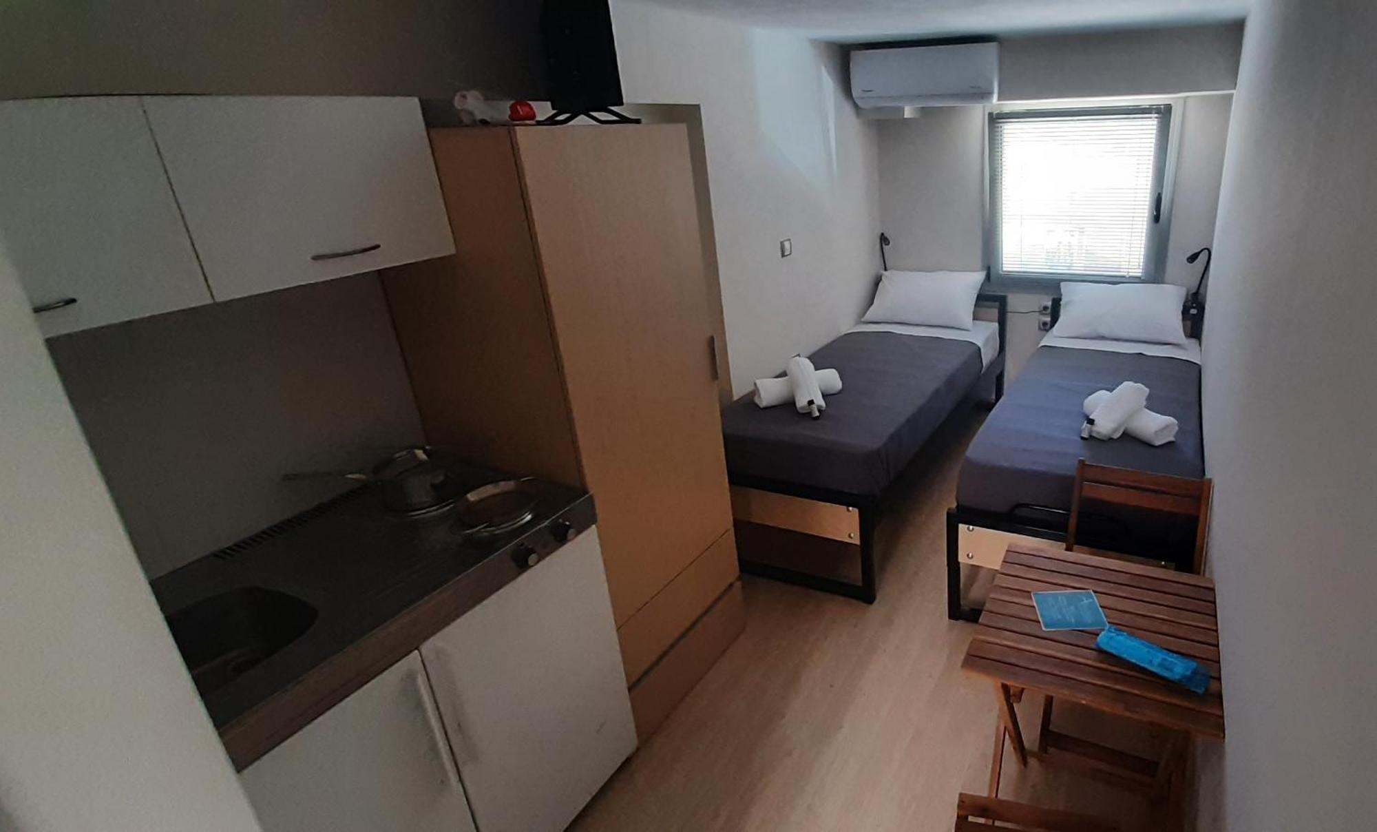 Ammos Artemis Apartments エクステリア 写真